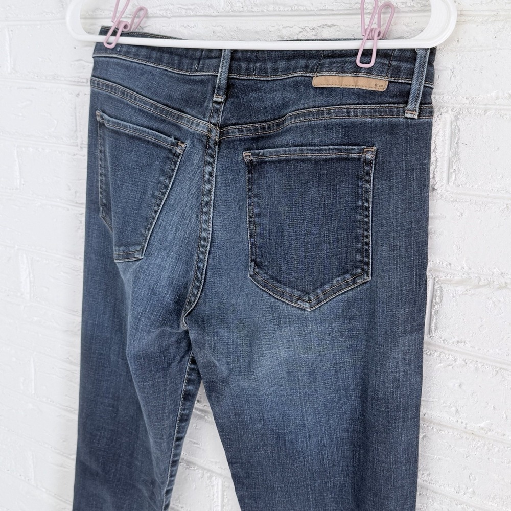 THVM Skinny Jeans Blue Denim Dark Wash Wash Women's Regular Size 29 5-Pocket - Picture 6 of 8